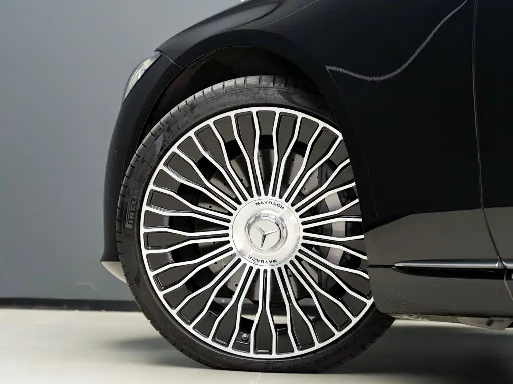 Mercedes-Benz S-Class — миниатюра 7