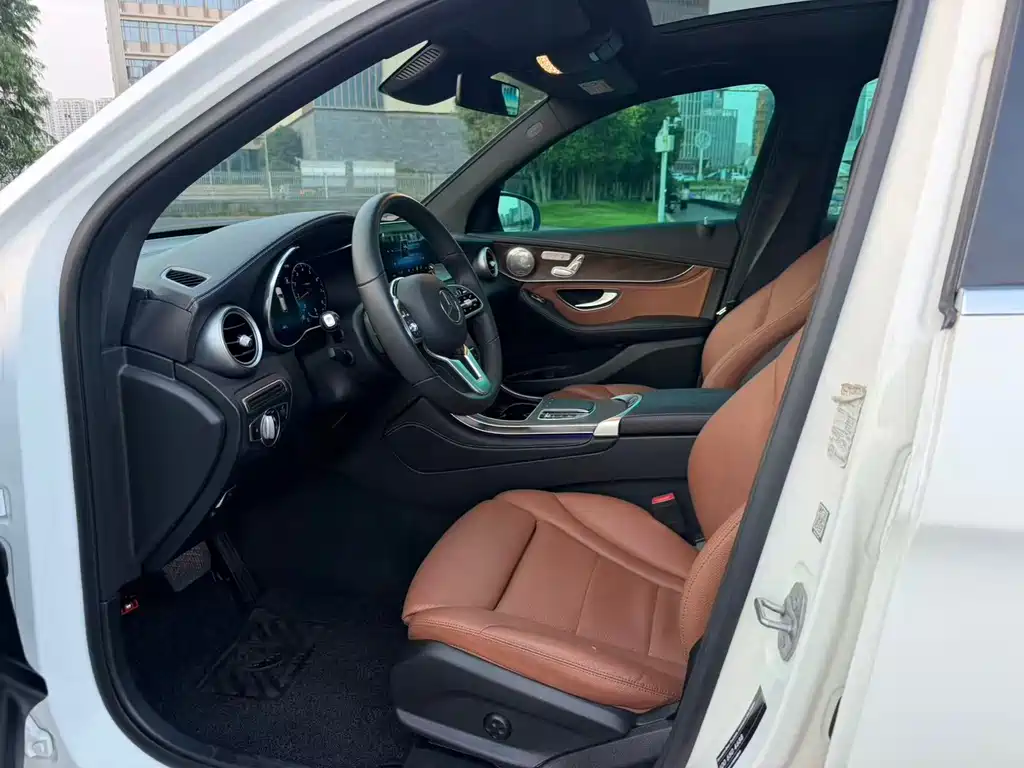 Mercedes-Benz GLC — миниатюра 5
