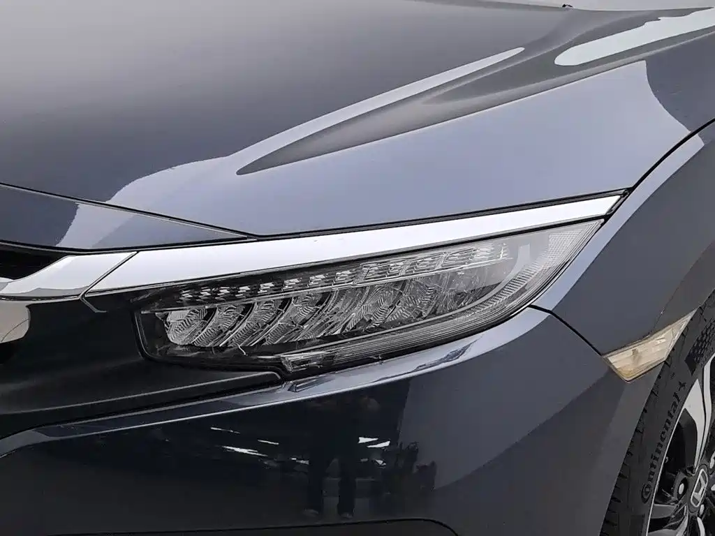 Honda Civic — миниатюра 7