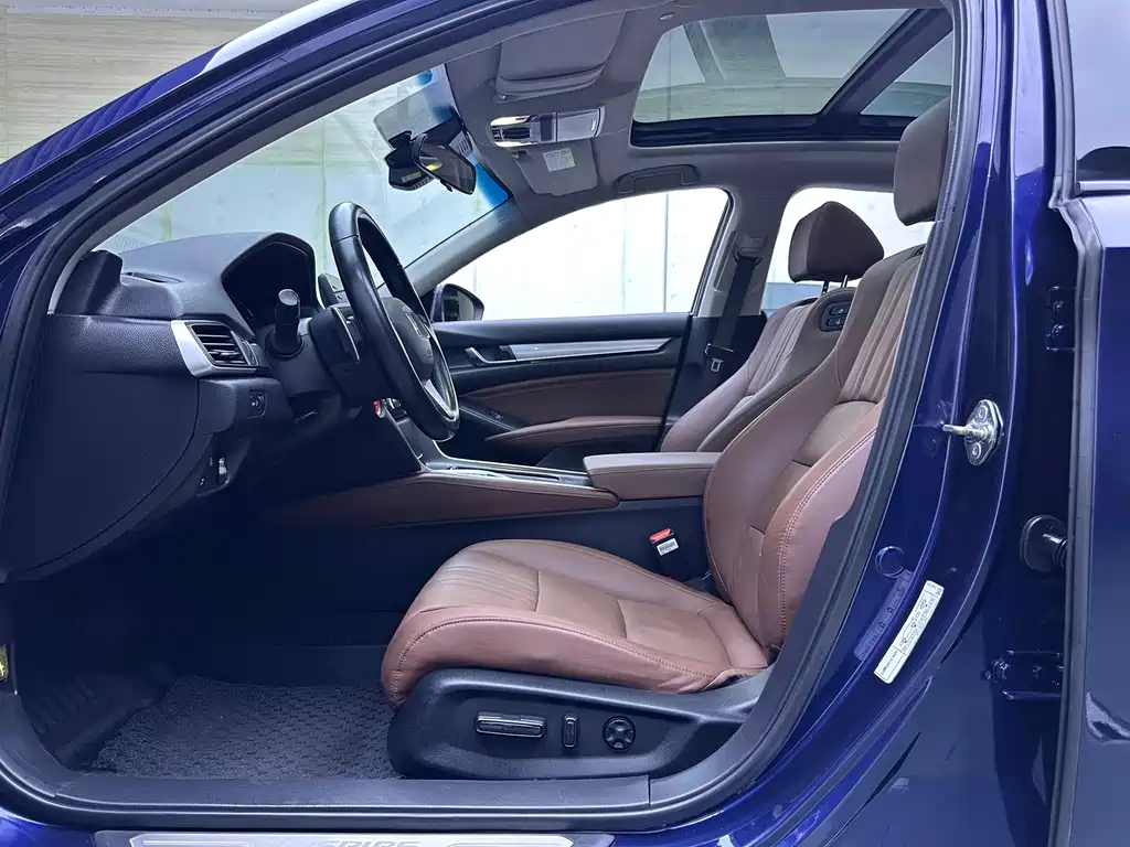 Honda Inspire — миниатюра 8