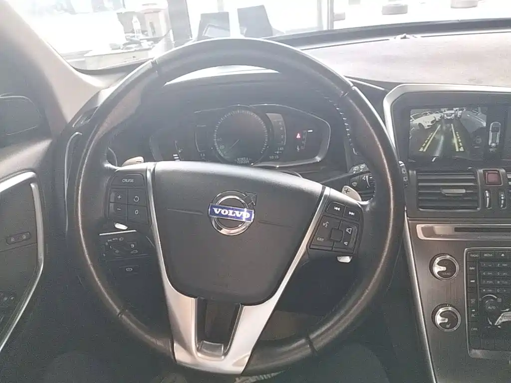 Volvo XC60 (Import) — миниатюра 11