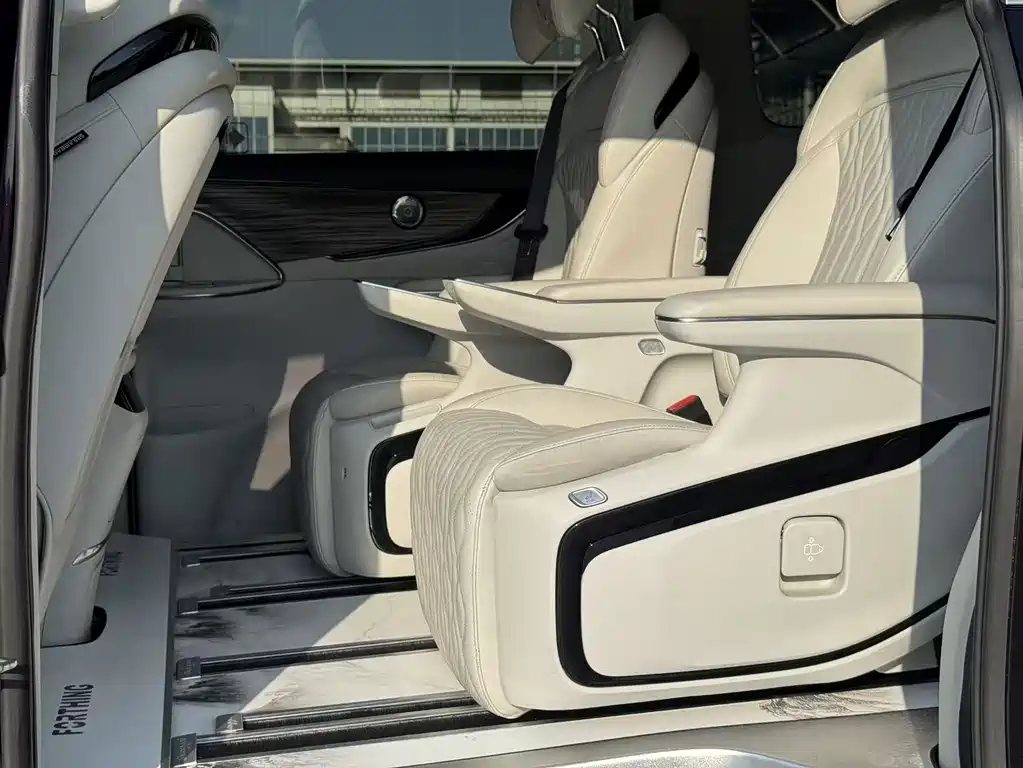 Fengxing Xinghai V9 — миниатюра 18