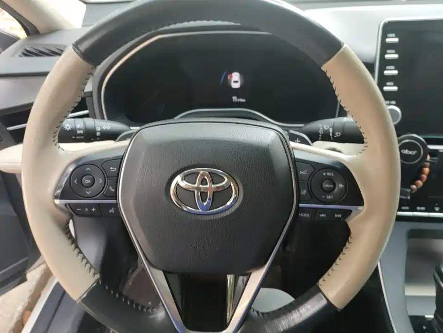 Toyota Avalon — миниатюра 15
