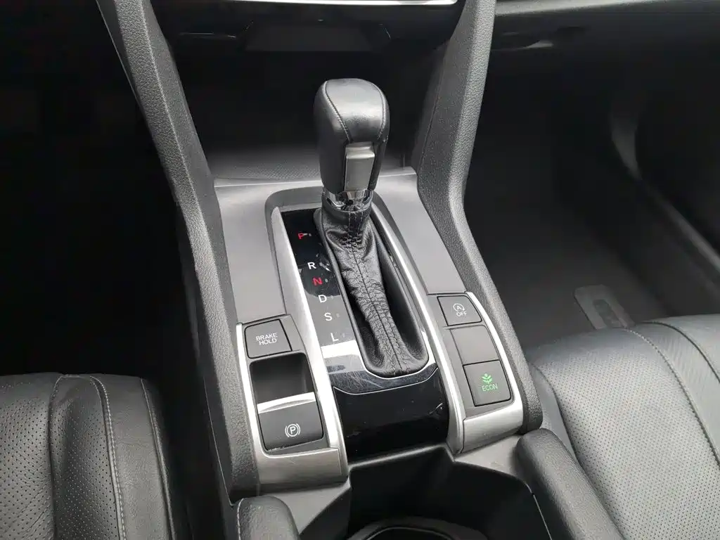 Honda Civic — миниатюра 13