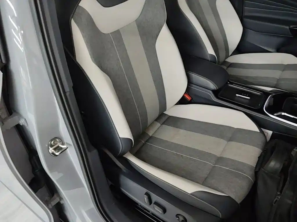 Volkswagen ID.4 Crozz — миниатюра 25
