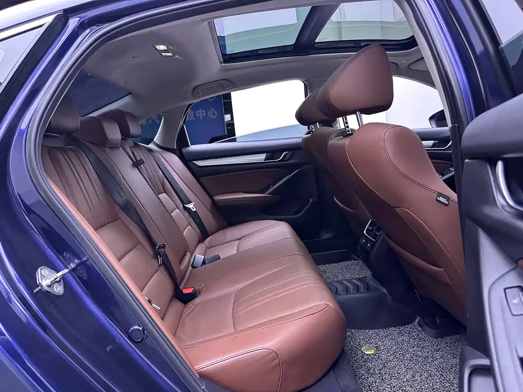 Honda Inspire — миниатюра 13