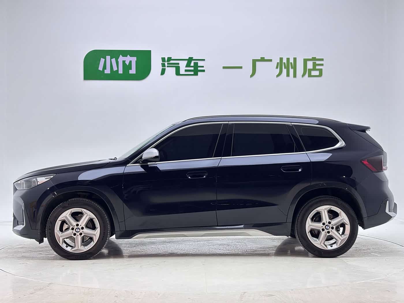BMW X1 1.5 л 2024 г. Чёрный, пробег 24000 км