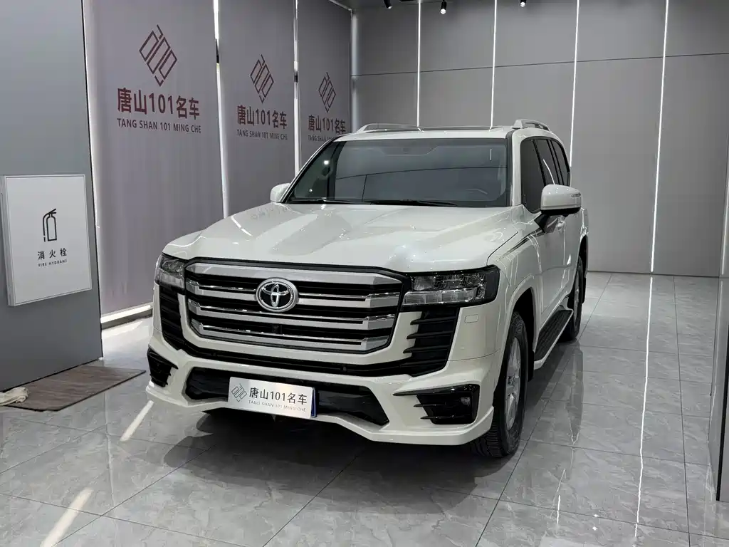 Toyota Land Cruiser 2024