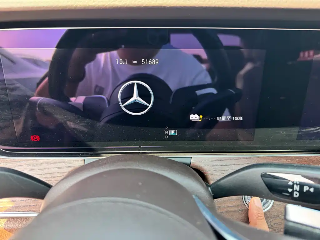 Mercedes-Benz E-Class New Energy — миниатюра 8