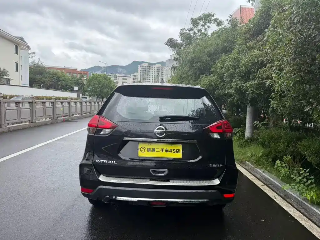 Nissan X-Trail — миниатюра 6
