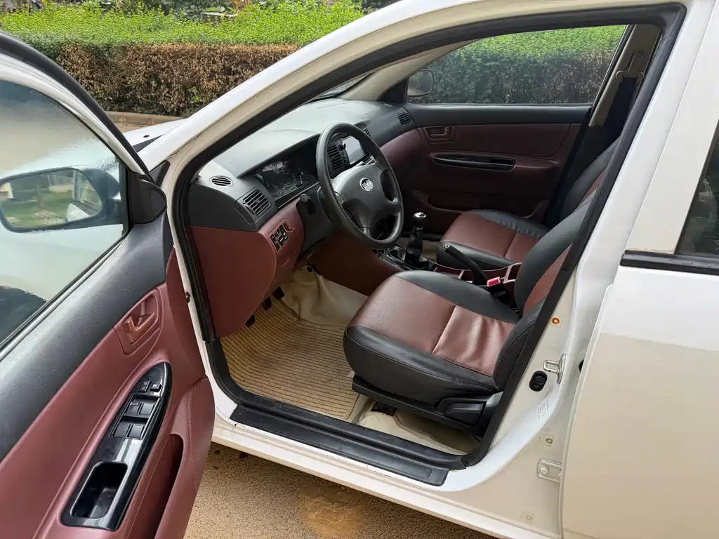 BYD F3 — миниатюра 8