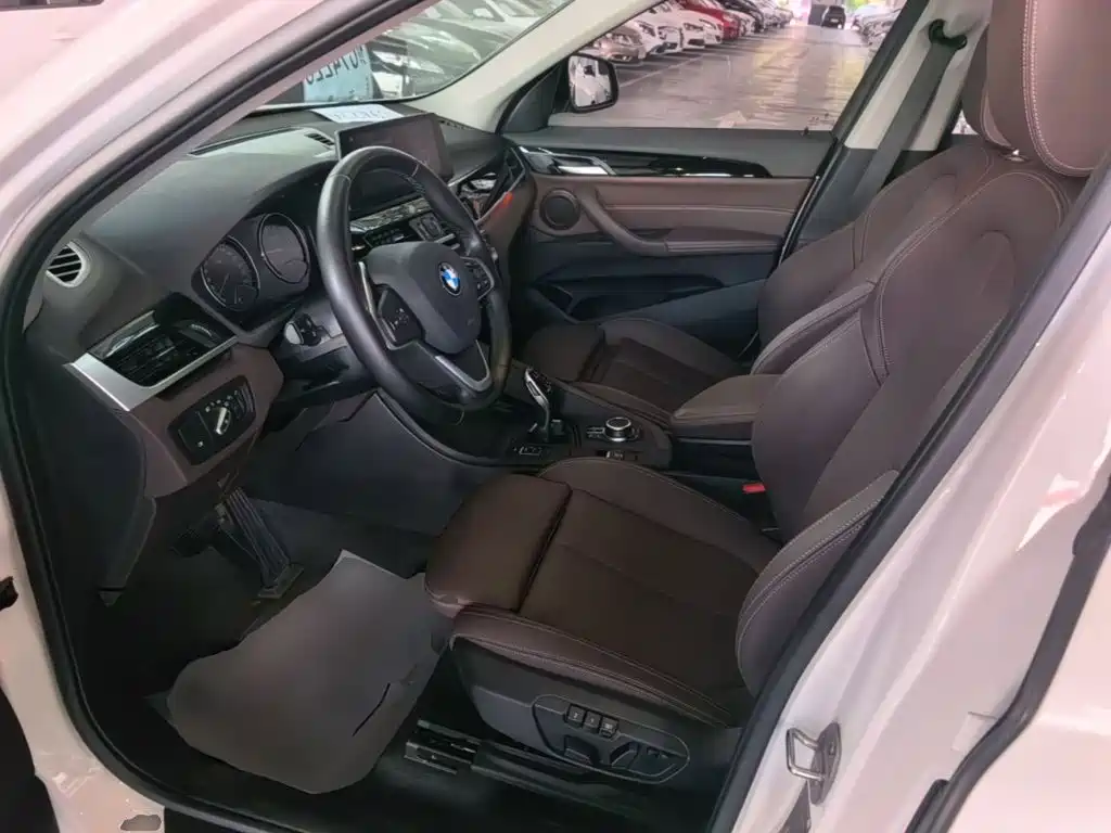 BMW X1 — миниатюра 15