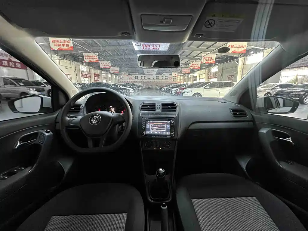 Volkswagen Polo — миниатюра 10