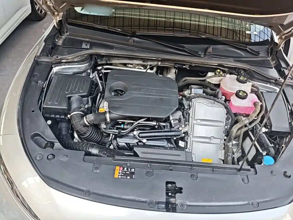Roewe D7 — миниатюра 20