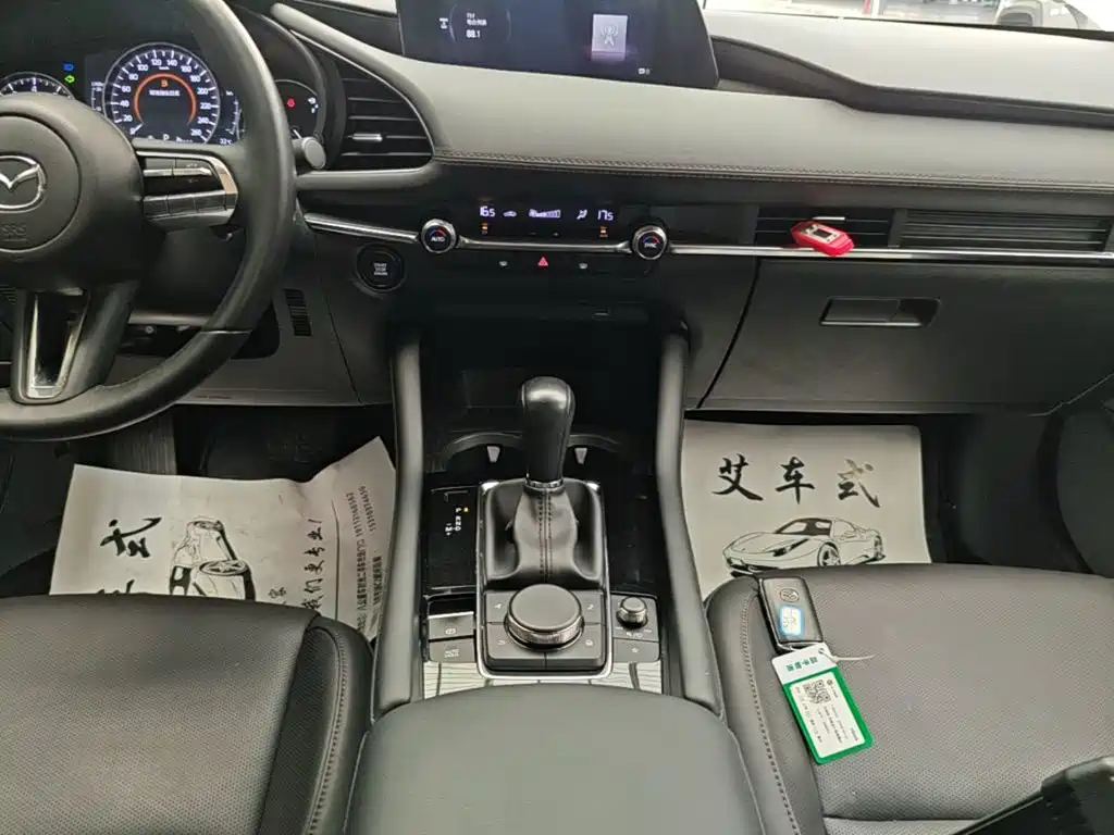 Mazda 3 Axela — миниатюра 14