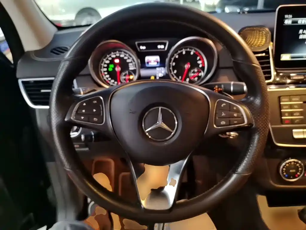 Mercedes-Benz GLE 2017 GLE 320 4MATIC