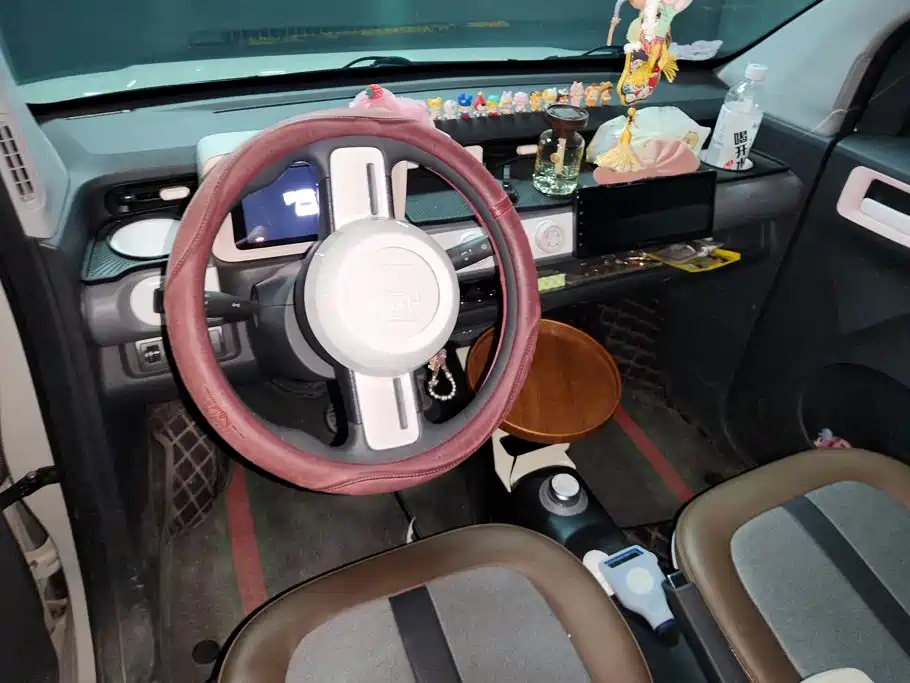 Wuling MINIEV — миниатюра 12