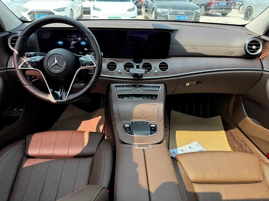 Mercedes-Benz E-Class New Energy — миниатюра 14