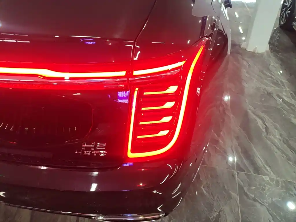 Hongqi H9 2022 2.0T