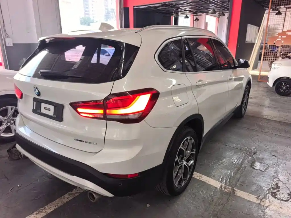 BMW X1 — миниатюра 7
