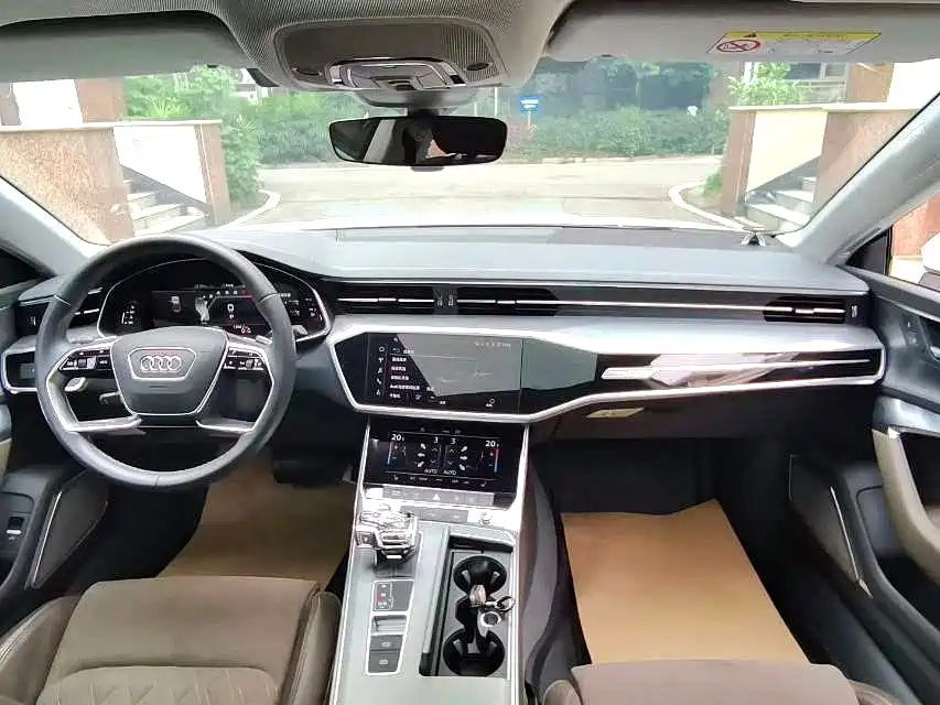 Audi A7L — миниатюра 7