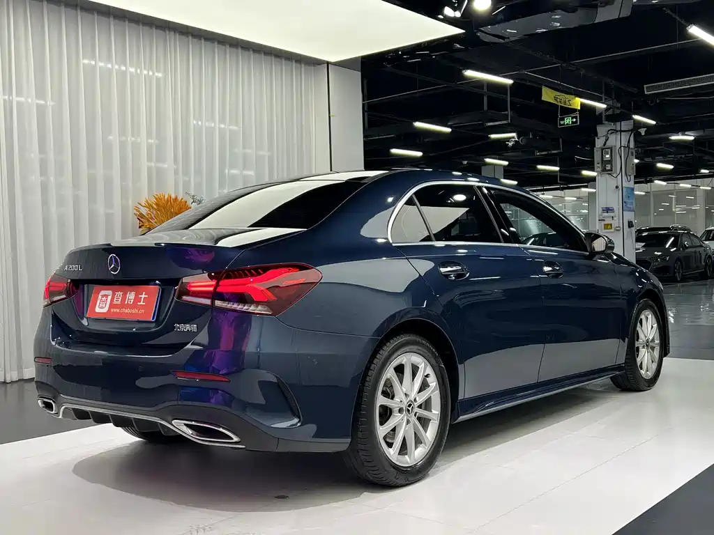 Mercedes-Benz A-Class — миниатюра 9