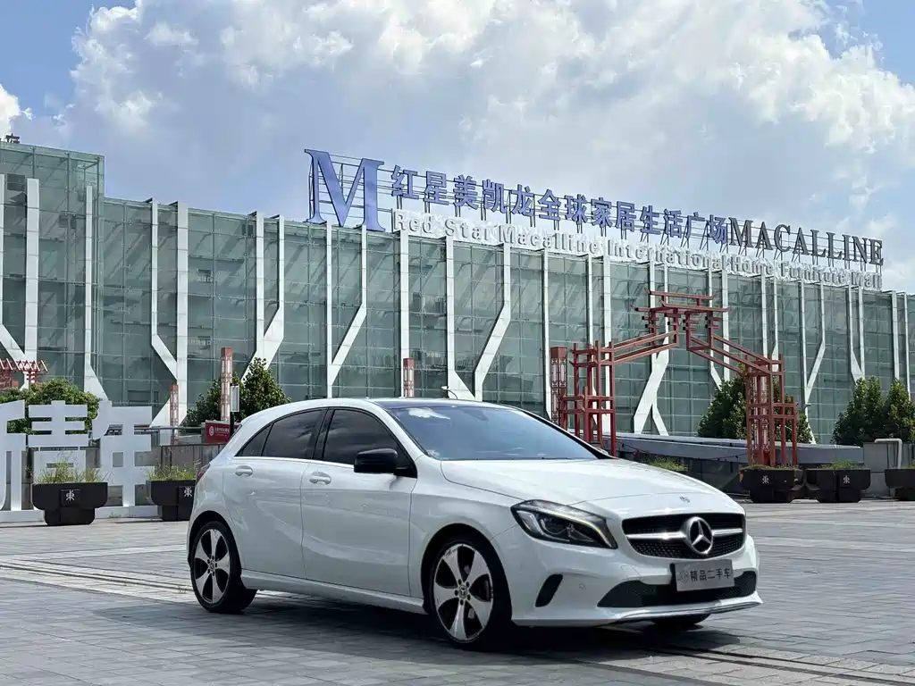 Mercedes-Benz A-Class (Import) — миниатюра 3