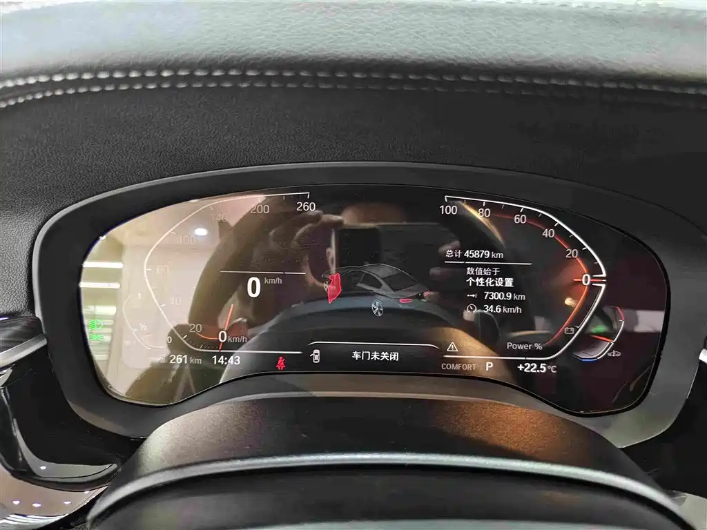 BMW 5 Series — миниатюра 19