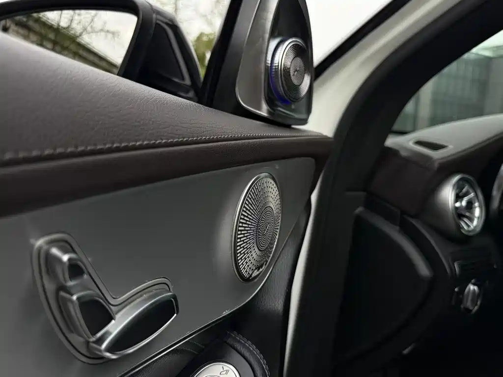 Mercedes-Benz GLC 2016 GLC 200 4MATIC