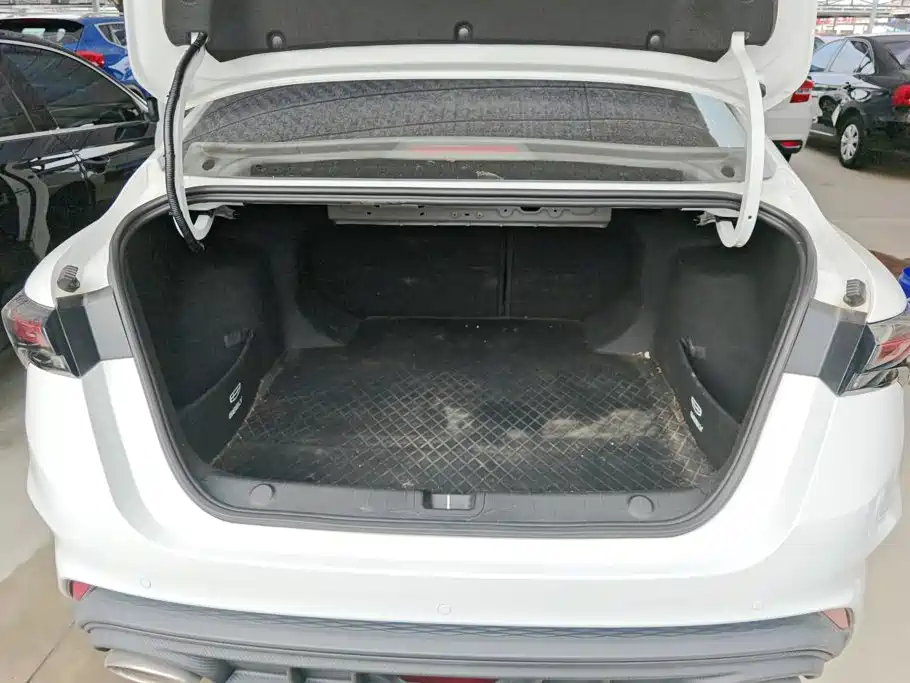 Geely Binrui — миниатюра 4