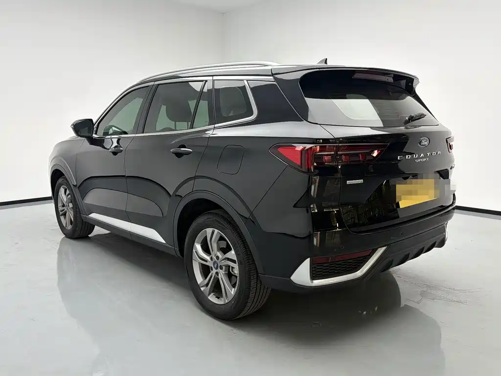 Ford Equator Sport — миниатюра 6