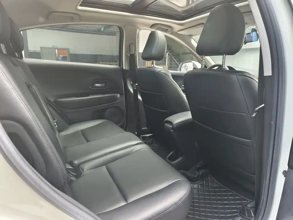 Honda Vezel — фотографии объявления, Фото 12