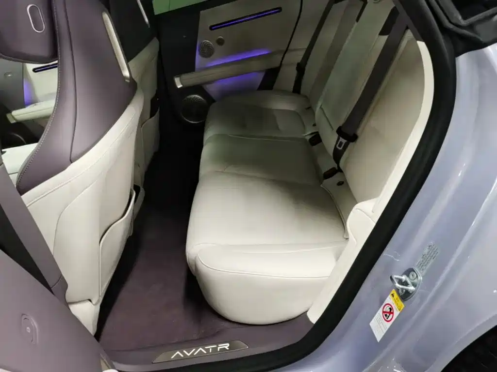 Avatr Avatr 06 — миниатюра 17