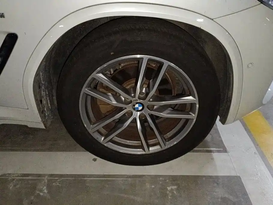 BMW X3 — миниатюра 6