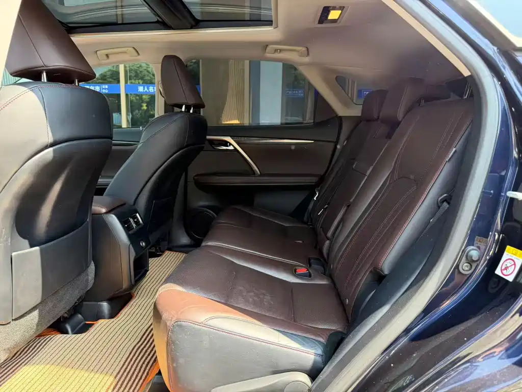 Lexus RX — миниатюра 8