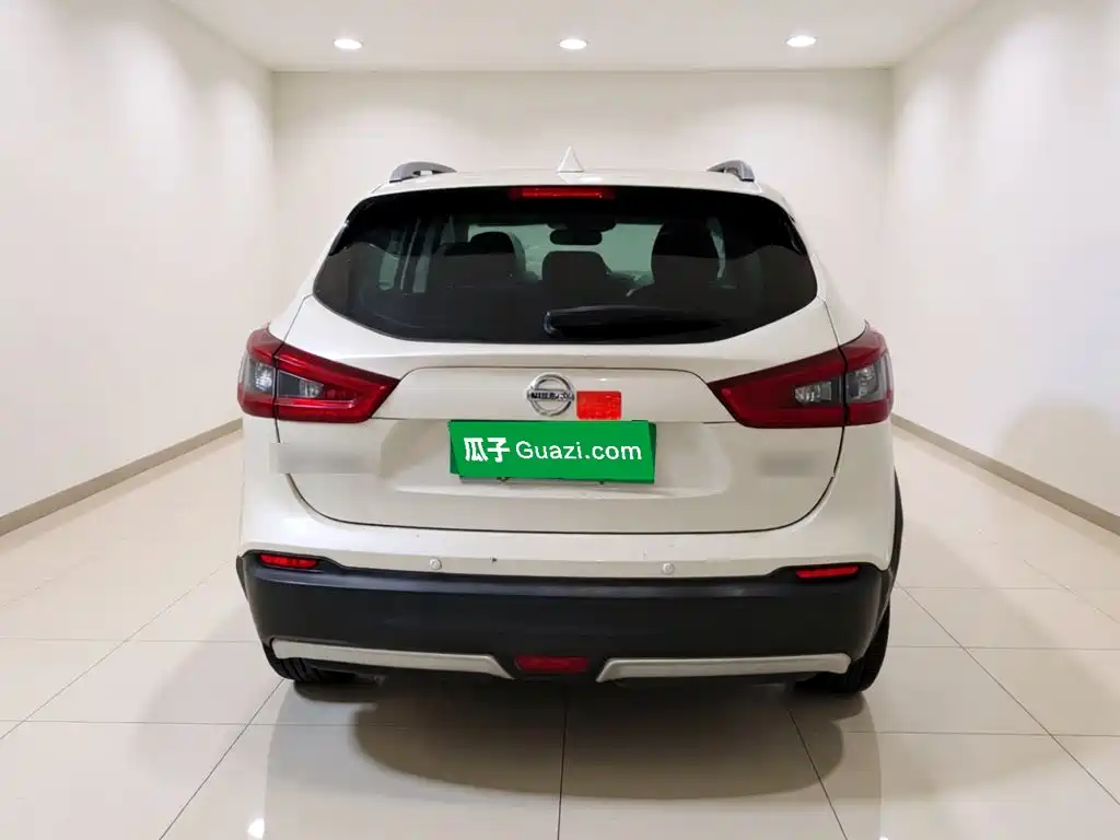Nissan Qashqai — миниатюра 5