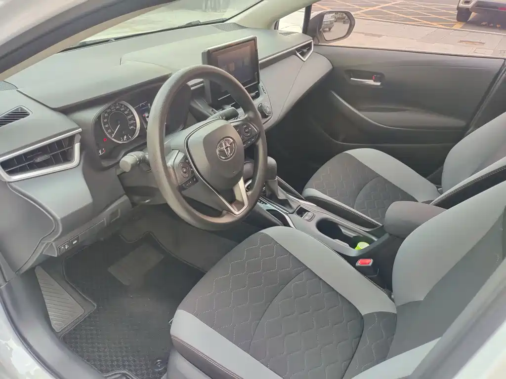 Toyota Corolla — миниатюра 6