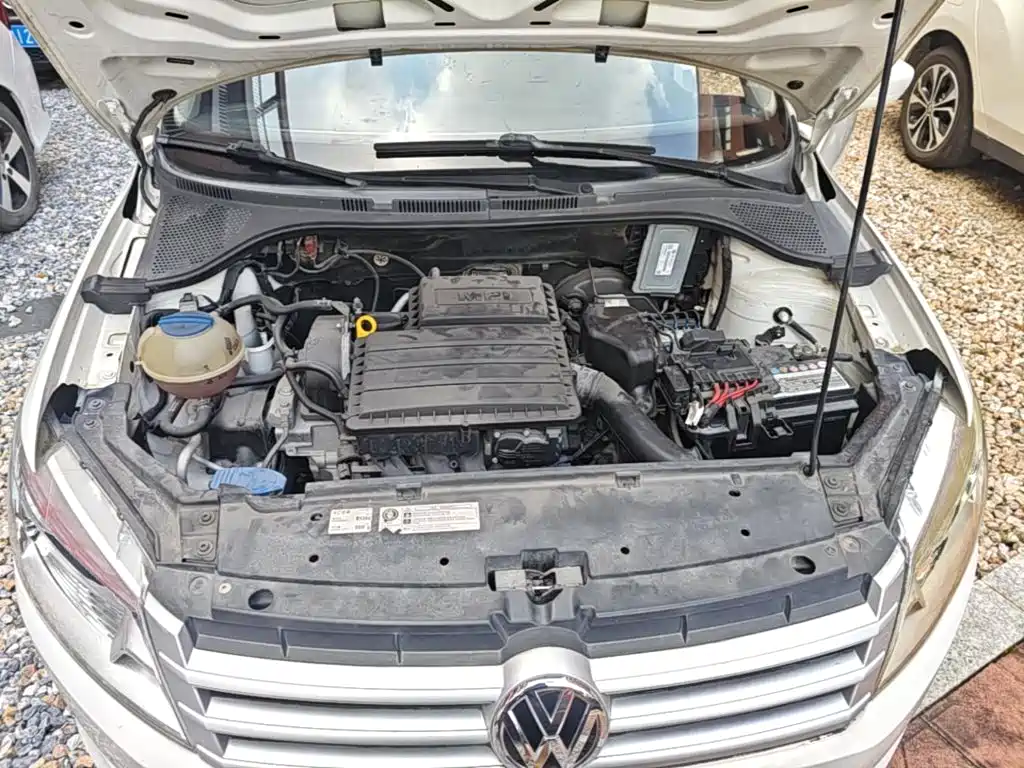 Volkswagen Santana — миниатюра 20
