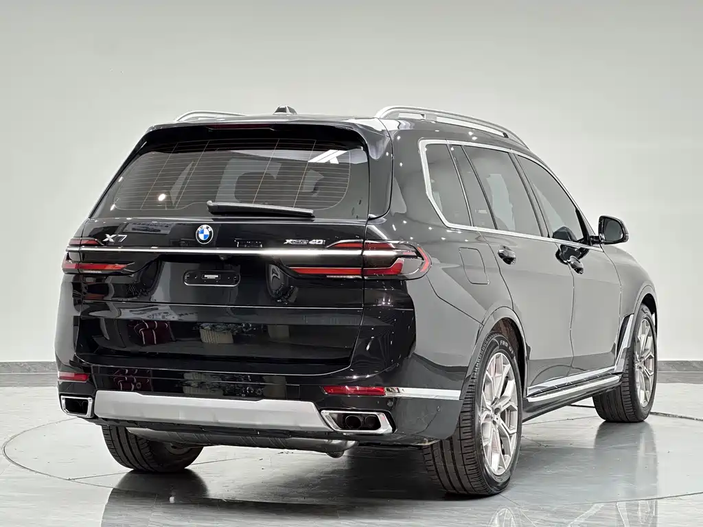 BMW X7 — миниатюра 7