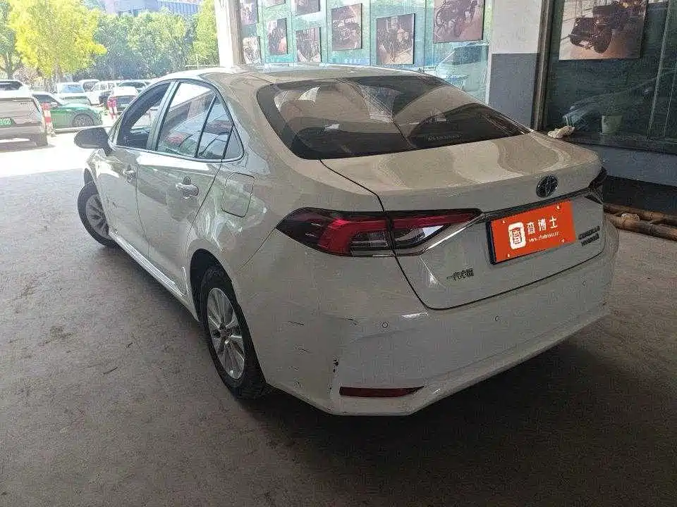 Toyota Corolla — миниатюра 3