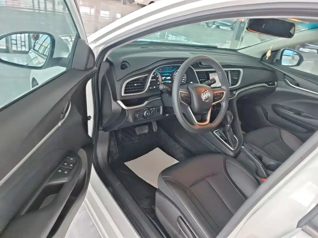Buick Excelle — миниатюра 16