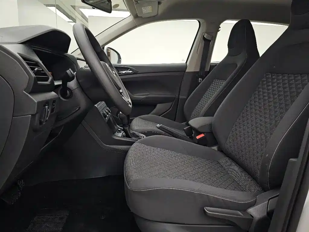 Volkswagen T-Cross 2023 1.5L AT