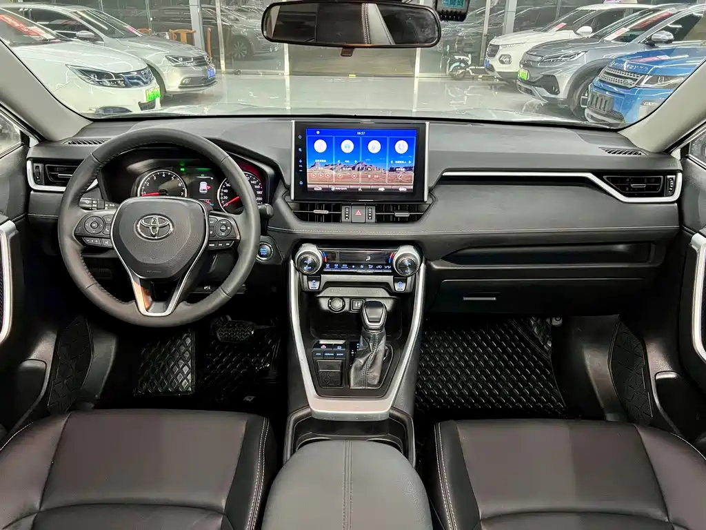 Toyota Wildlander — миниатюра 9