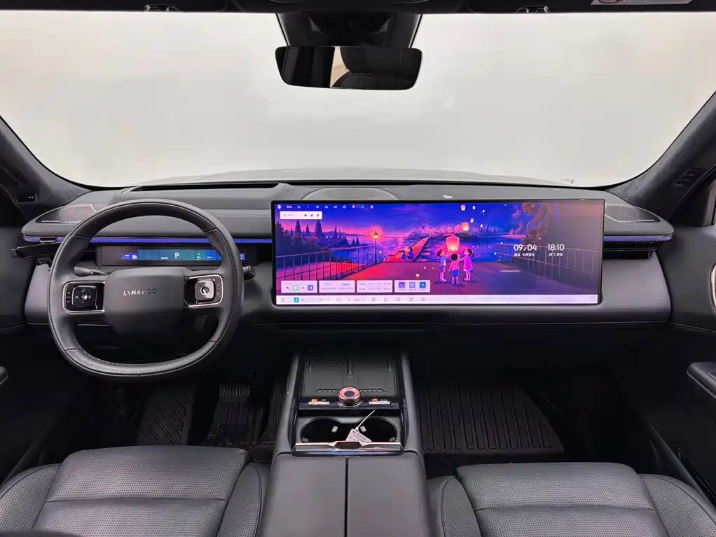 Lynk & Co 900 — миниатюра 10