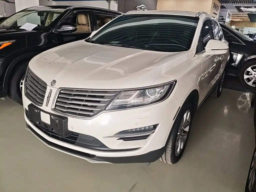Lincoln MKC — миниатюра 2