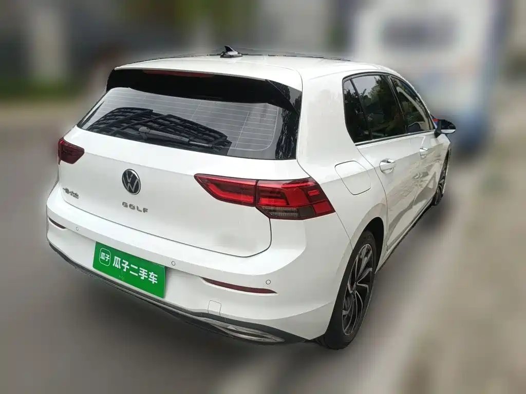 Volkswagen Golf — миниатюра 8
