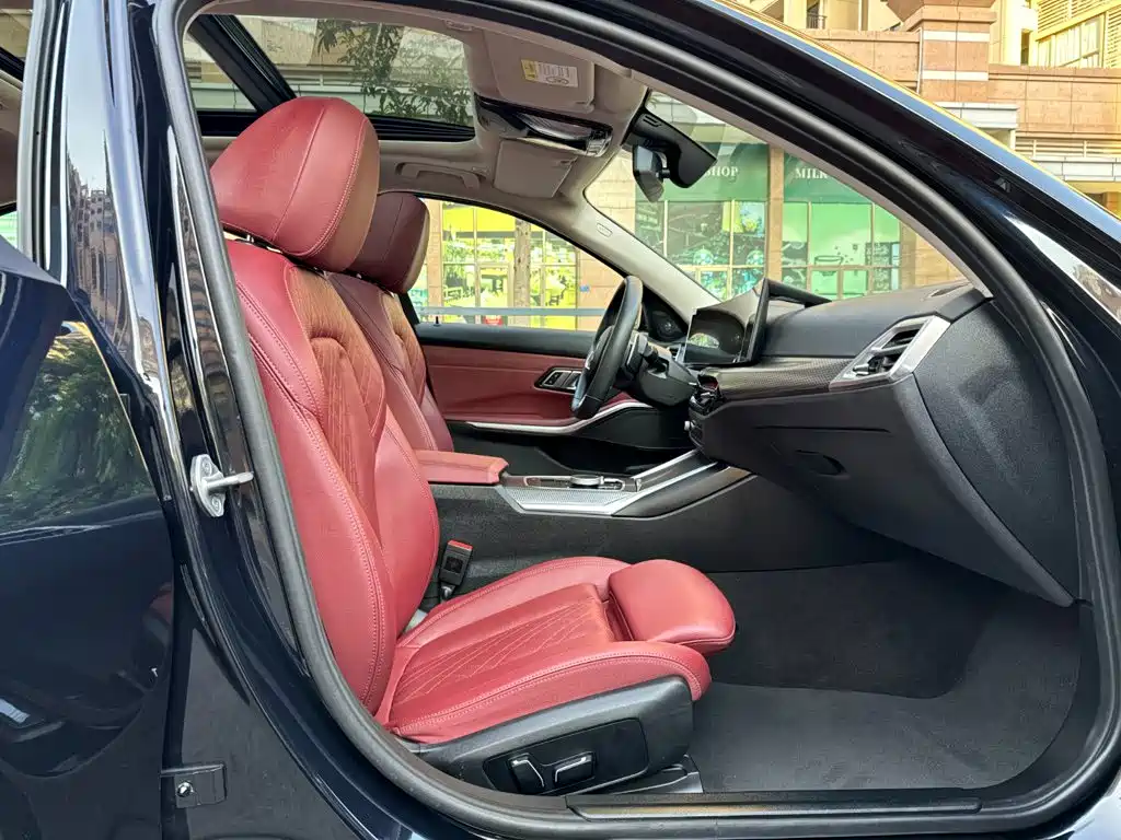 BMW 3 Series — миниатюра 27