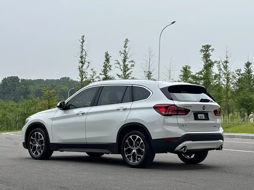 BMW X1 2021 sDrive25Li Lead