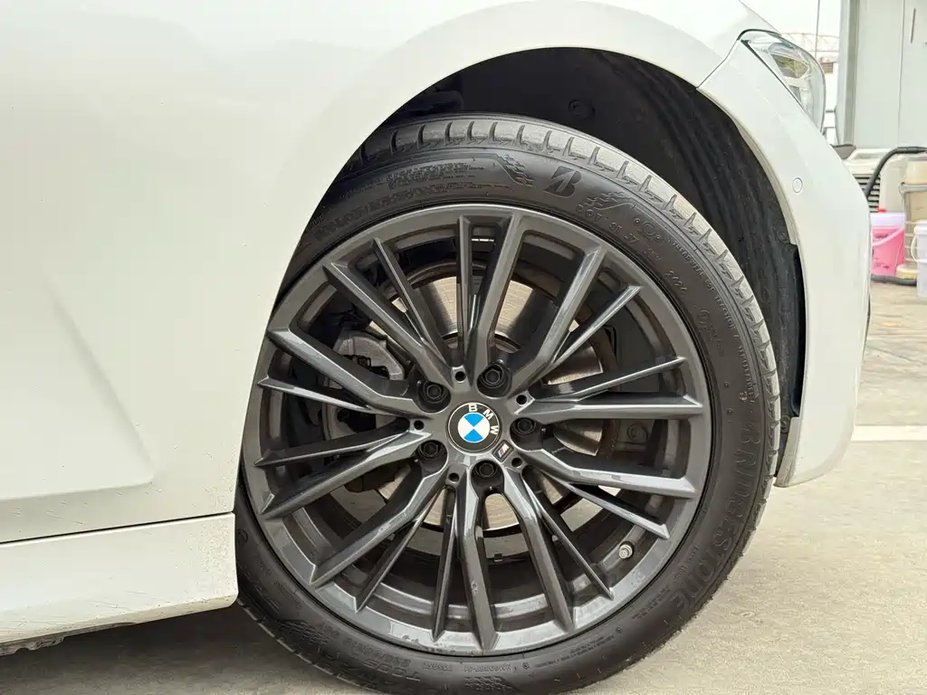 BMW 3 Series — миниатюра 6
