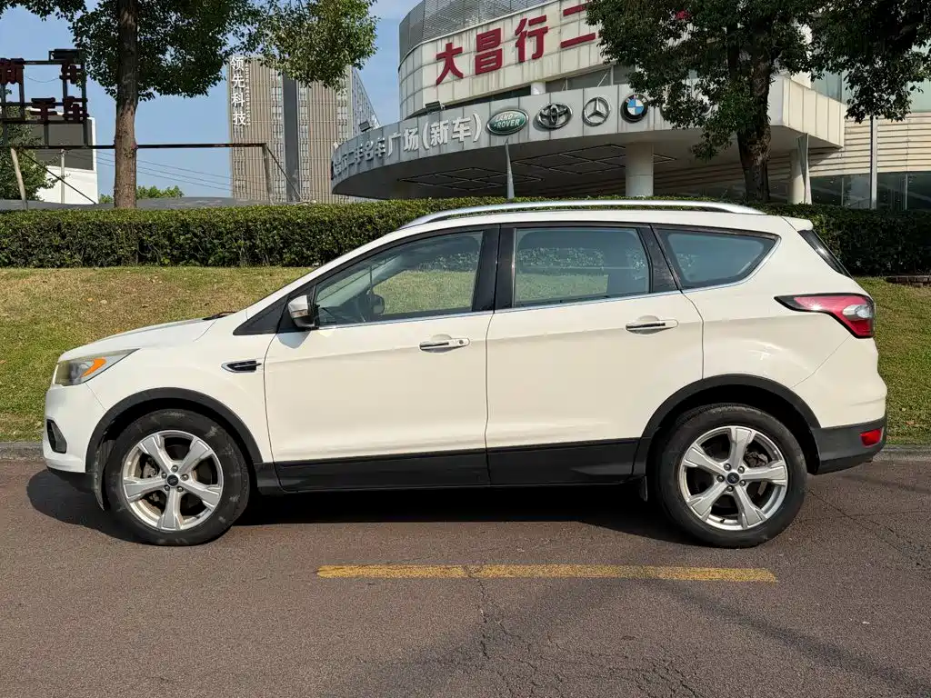 Ford Kuga — миниатюра 3